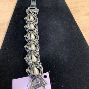 Vintage Chunky Botticelli Pearl Drop Heavy Bracelet Signed